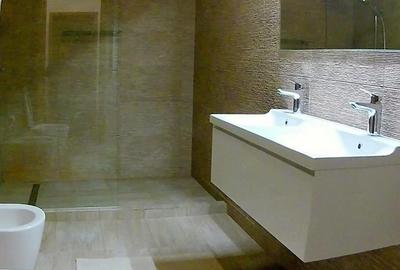 Garsonieră decomandată în Torontalului