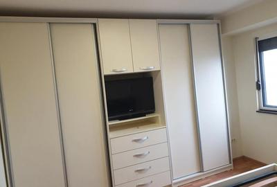 Apartament cu 2 camere decomandat în Micro 19 - 6