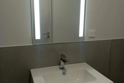 Apartament cu 2 camere decomandat în Florești