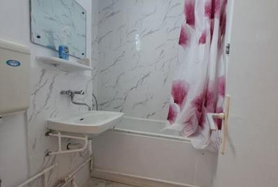 Apartament cu 2 camere semidecomandat în Independenței - 3