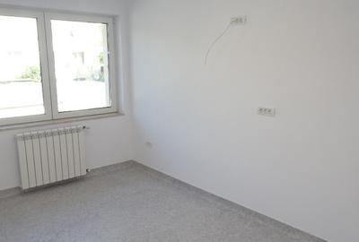 Inchiriez 3 cabinete medicale in Deva, zona Dacia, etaj 1, - 36