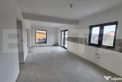 Casă cu 4 camere cu Teren 960 Mp în Lazuri - 8