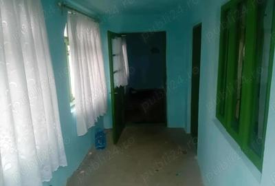 Casă cu 2 camere cu Teren 1000 Mp în Central - 8