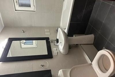 Apartament cu 3 camere decomandat în Olteniței - 4