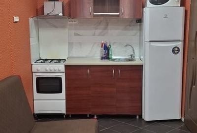 Apartament cu 2 camere decomandat în Politehnica