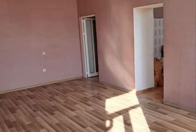 Spațiu comercial, de 150 mp, în Tecuci - 2
