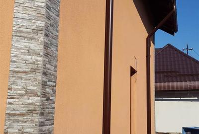 Casă cu Teren 600 Mp în Letea - 10