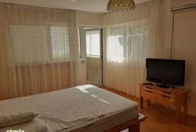 Casă cu 9 camere cu Teren 800 Mp în Mangalia - 3