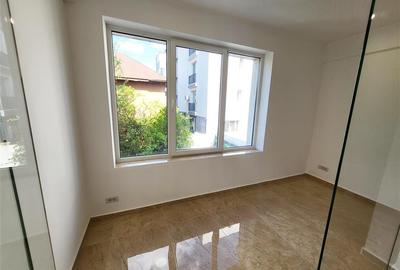 Apartament cu 4 camere decomandat în Sisești - 4