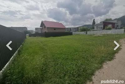 Teren de 500 mp, în Central - 1