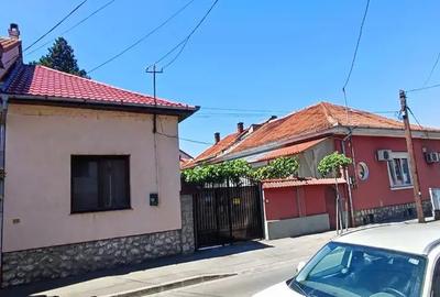 Casă cu 4 camere în Orașul Nou - 7