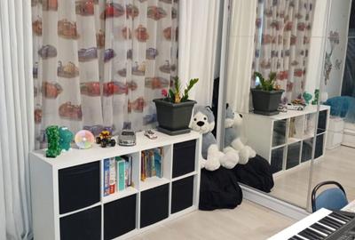 Apartament cu 3 camere decomandat în Dobroești - 1