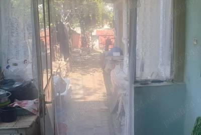 Casă cu 3 camere cu Teren 90 Mp în Tei - 2
