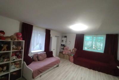 Casă cu Teren 734 Mp în Central - 4