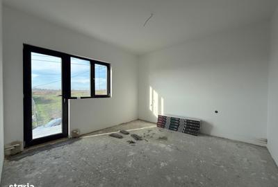 Casă cu 4 camere cu Teren 200 Mp în Central - 3