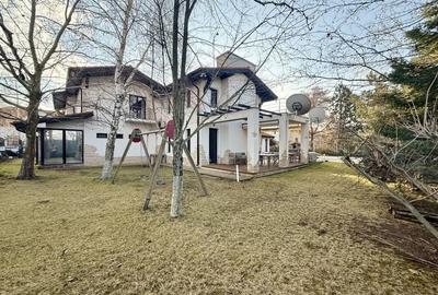 Grădină superbă, piscină și intimitate deplină - 1387 mp teren Grădină superbă, piscină și intimitate deplină - 1387 mp teren - 19