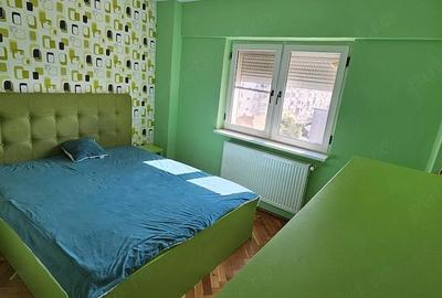 Apartament cu 4 camere decomandat în Calea Dumbrăvii - 5