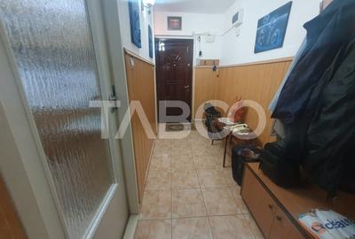 Apartament 2 camere etaj 2  semidecomandat 52 mp utili zona Campului - 7