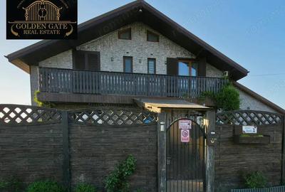 Casă cu 15 camere cu Canalizare în Central