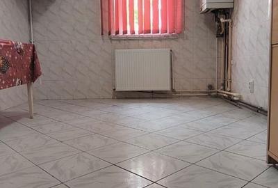 Apartament cu 3 camere decomandat în Central - 4