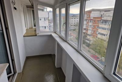 Apartament cu 3 camere decomandat în Ștefan cel Mare - 11