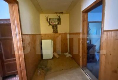 Casă cu 4 camere cu Teren 3000 Mp în Central