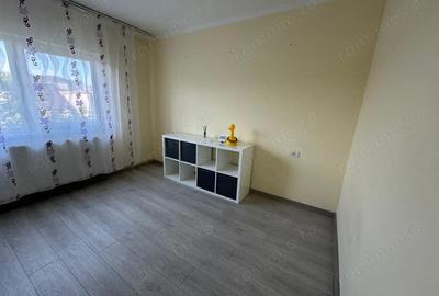Apartament cu 4 camere decomandat în Vlădeasa - 8