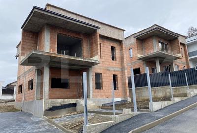 Casă individuală cu 4 camere cu Teren 400 Mp în Dezmir - 2