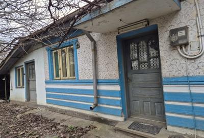 Casă cu 2 camere în Berceni - 4