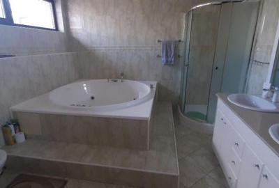 Vanzare vila lux individuala D+P+E+M  Bragadiru Primarie - 19