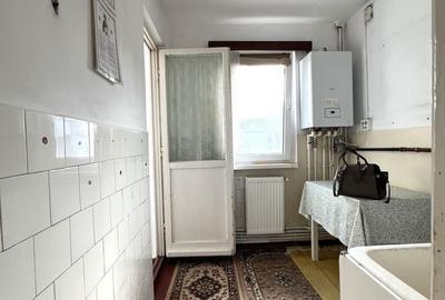 Apartament cu 2 camere semidecomandat în Micro 40 - 8