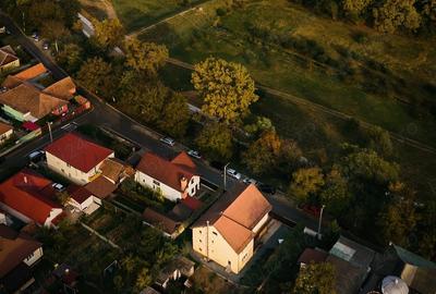 Casa cu vedere la padure langa parc in zona selecta - 1