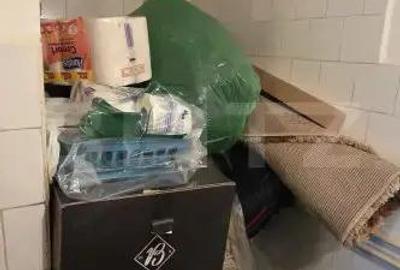 Apartament cu 4 camere decomandat în Central - 1