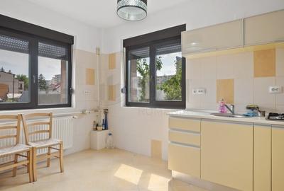 REV2001991 Vila superba  Domenii- Expozitiei - 13