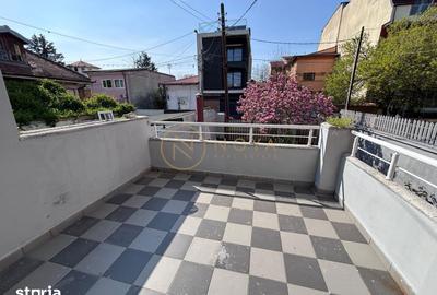 Casă cu 7 camere cu Canalizare în Grivița - 19