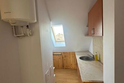 Apartament cu 3 camere decomandat în Central - 3