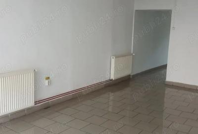 Spa?iu comercial cu posibilitate ?i de birouri - 1