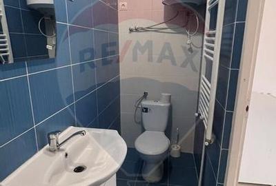 Spatiu comercial de 990mp de inchiriat Spatiu comercial de 990mp de inchiriat - 11