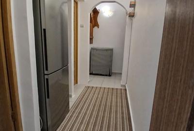 Apartament cu 3 camere semidecomandat în Alexandru cel Bun - 2