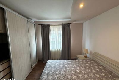 Apartament cu 3 camere, mobilat în Tractorul - 3