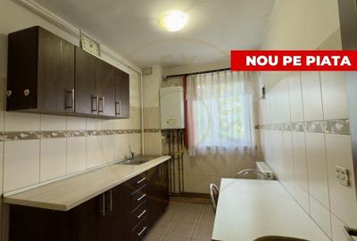 Apartament cu 2 camere semidecomandat, mobilat în Nord