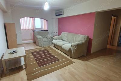 Apartament cu 3 camere semidecomandat în Central - 2