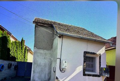 Casă în Central - 1