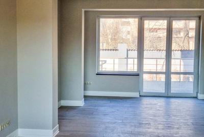 INCHIRIERE VILA 7 CAMERE/ZONA BANEASA - 2
