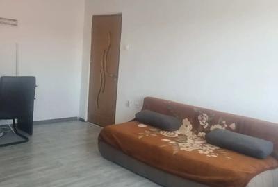 Apartament 2 camere nedecomandat 50 mp Etaj 4 ?arpanta la scara Priveli?te Mun?ii Parang - 4