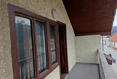 Casă individuală cu 5 camere cu Teren 324 Mp în Berzasca - 13