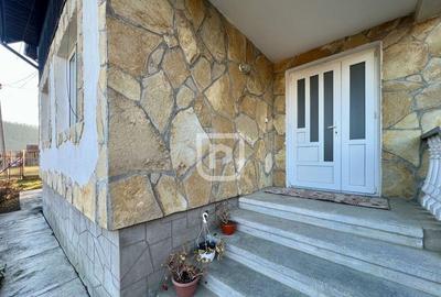 Casa de vacanta spatioasa de vanzare 6 dormitoare in Gura... - 17