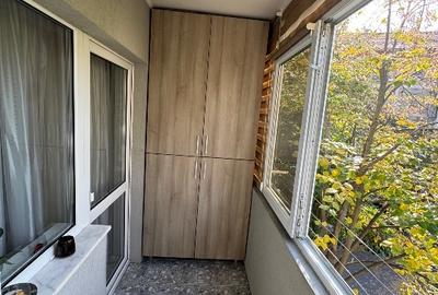 Apartament cu 3 camere decomandat în Traian - 11