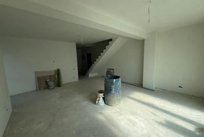 Casă individuală cu 4 camere cu Teren 220 Mp în Prelungirea Ghencea - 8