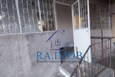 Apartament cu 3 camere decomandat în 9 Mai - 5